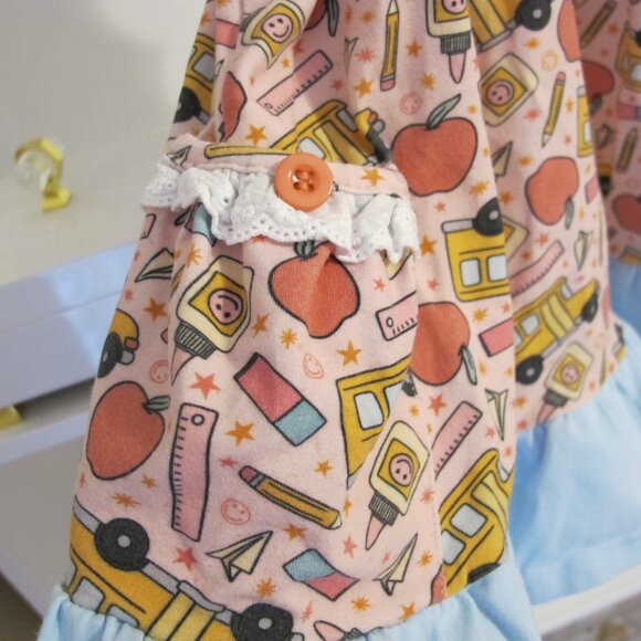 Makena Lane Girl's Back to School Apple Tunic Top Blouse Size 6 EUC - Picture 6 of 9